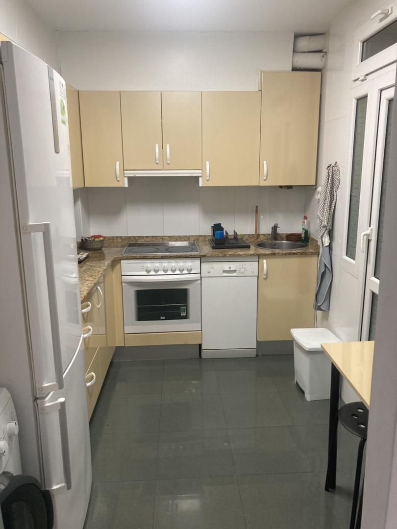 Piso en  Avenida de Cantabria 22 - Foto 2