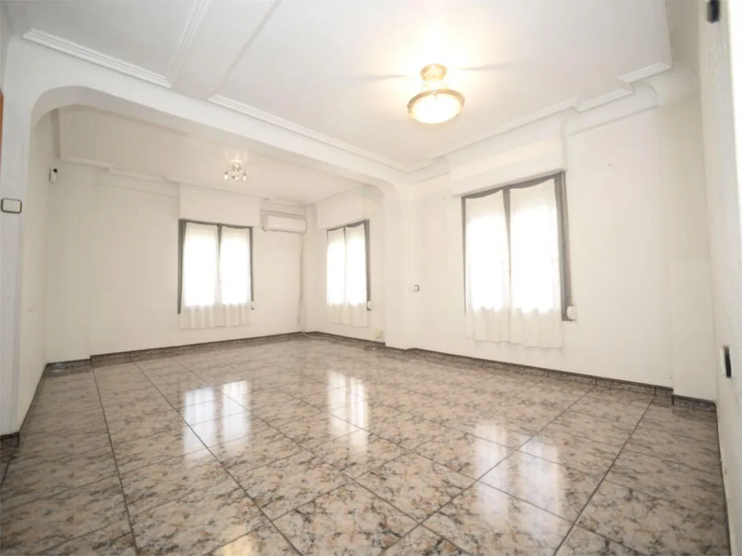 Piso en  Carrer la Torre 93 - Foto 1