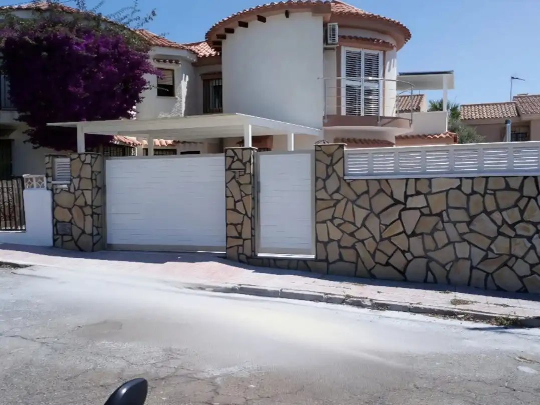 Chalet en  Calle Junco 18 - Foto 3