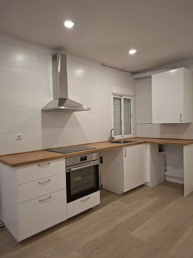 Piso en  Carrer d'Alfred Perenya 93 - Foto 4