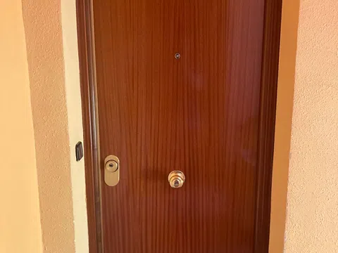Piso en plaza de Nuestra Señora del Pilar, 5