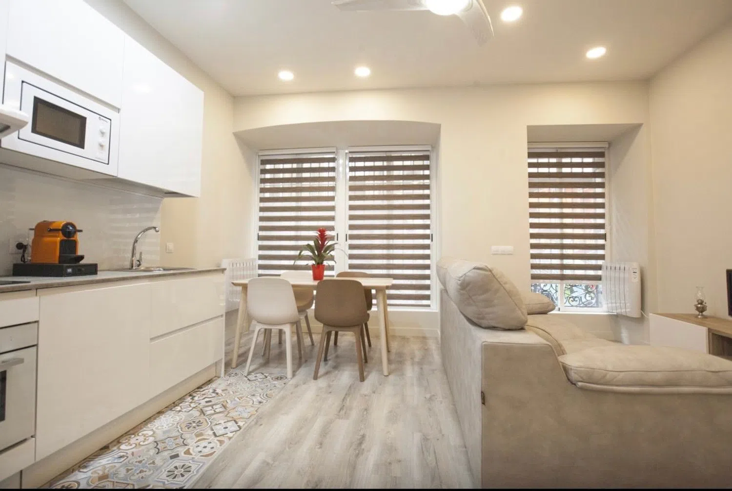 Estudio en calle de Andrés Borrego, 14 - Foto 25