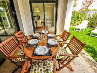 Chalet en  Carrer de Alfred Sisley 1 - Foto 3