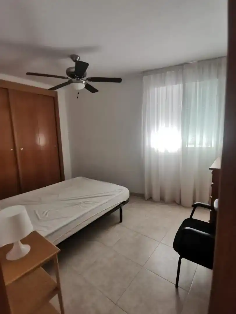 Apartamento en calle Calle Almería 11 - Foto 2