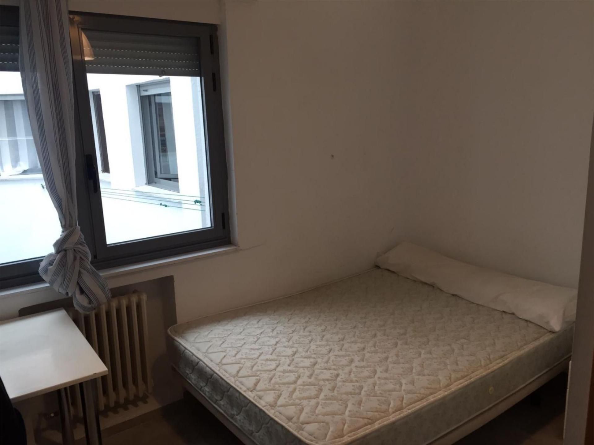 Piso en  Avenida de Villamayor 14 - Foto 13