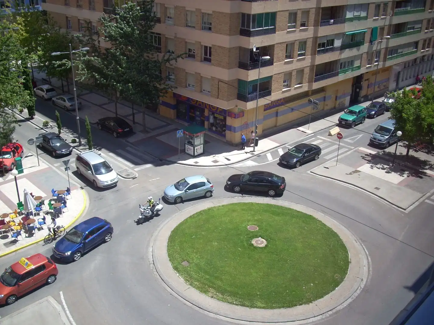 Piso en  Calle Menéndez Pidal 9 - Foto 2