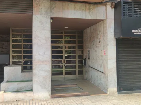 Piso en paseo de la Mina, 3