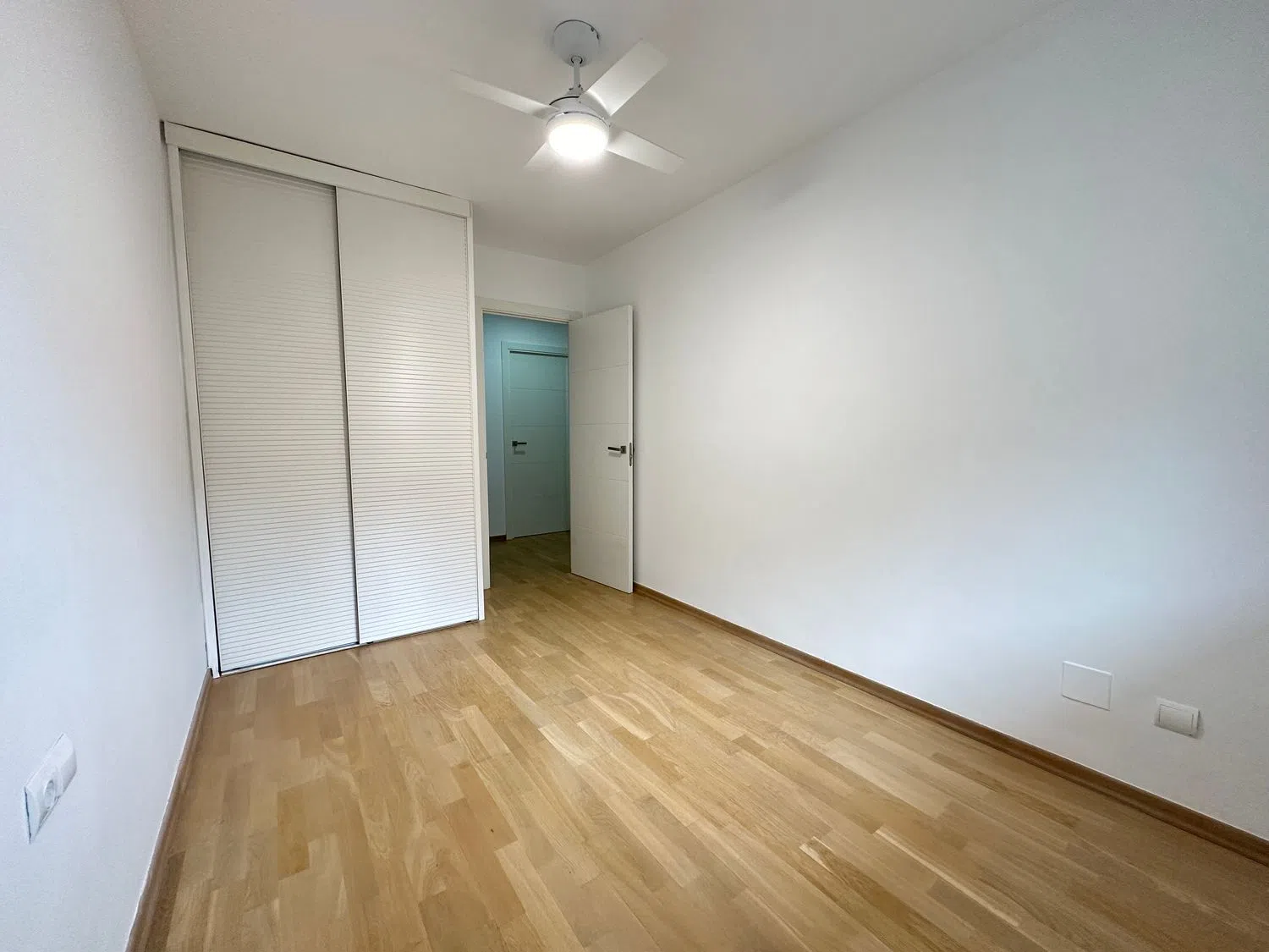 Piso en calle Meridiana, 73 - Foto 16