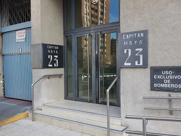 Piso en calle del Poeta Joan Maragall, 23