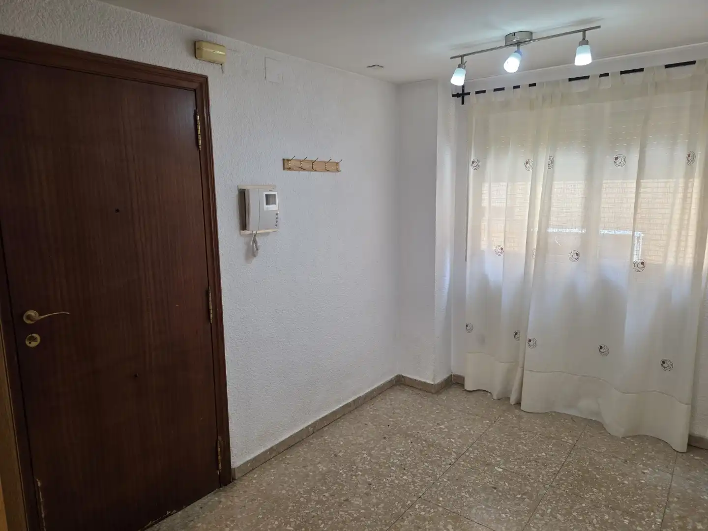 Apartamento en  Plaça de l'Horticultor Corset 6 - Foto 8