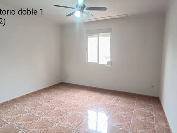 Piso en plaza Pintor Amalio García del Moral, 4 - Foto 9