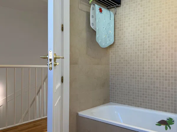 Chalet adosado en Bola de Oro - Foto 23