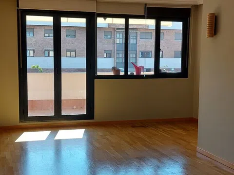 Piso en calle Castillo de Arévalo, 5