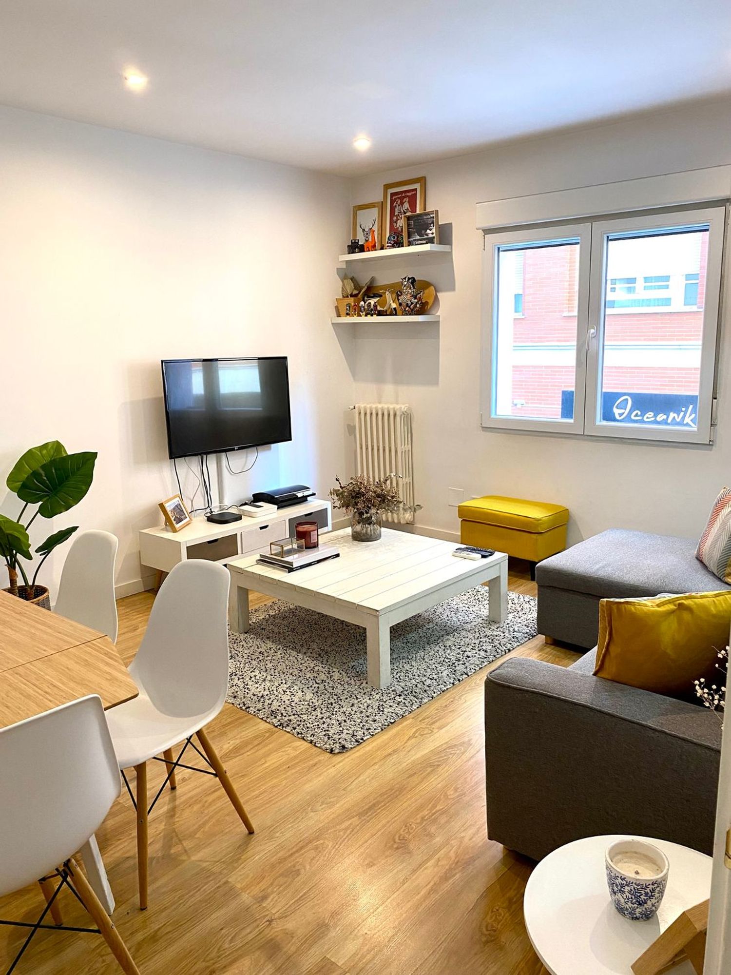 Piso en calle de Antonio Pérez, 19