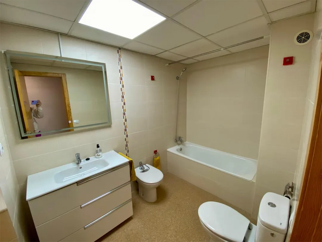 Piso en  Calle Sacerdote Isidro Albert 12 - Foto 9