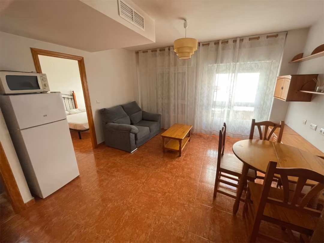 Piso en  Calle Literato Andrés de Claramonte 4 - Foto 3