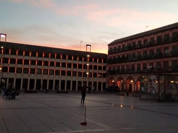 Estudio en plaza de la Corredera, 6 - Foto 19