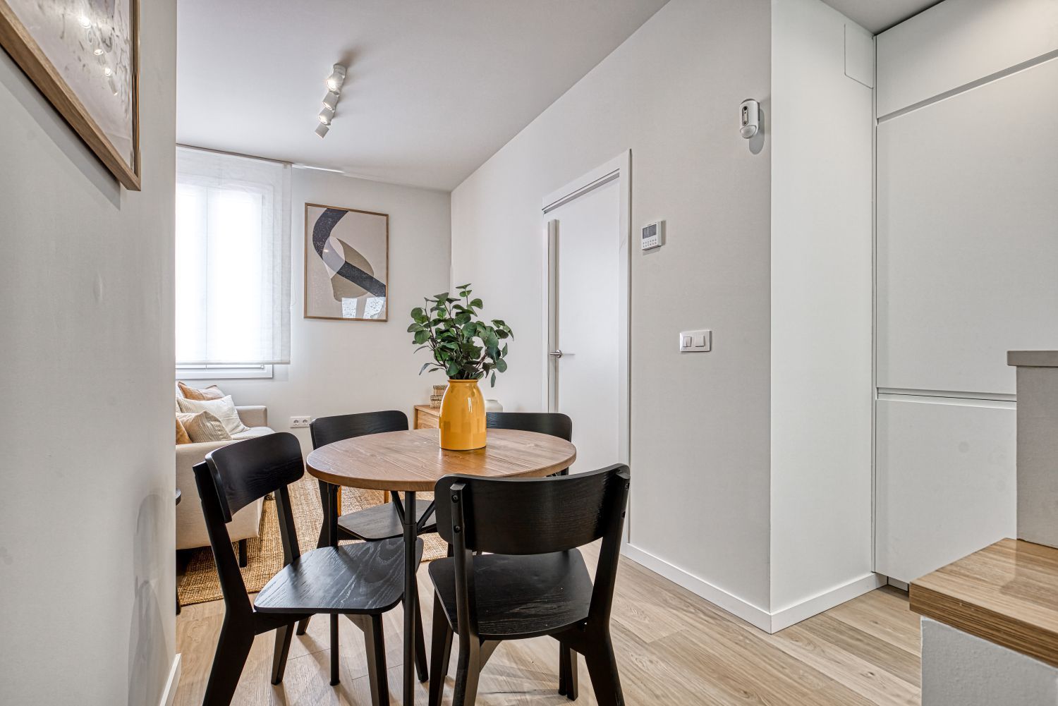 Piso en calle de Treviño - Foto 7