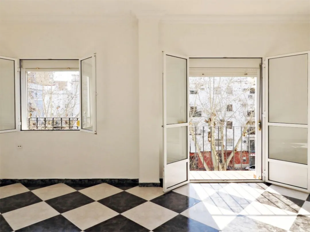 Piso en  Plaza Góngora 1 - Foto 1