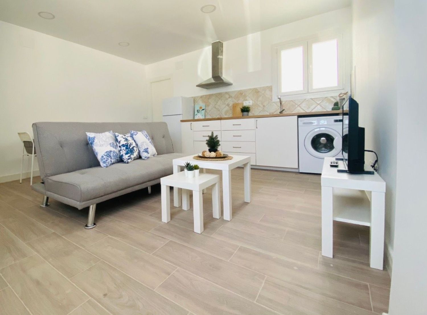 Piso en Avenida Ricardo Gross, 5, Cortijo de Maza-Finca Monsalvez-El Olivar, Málaga - Foto 1