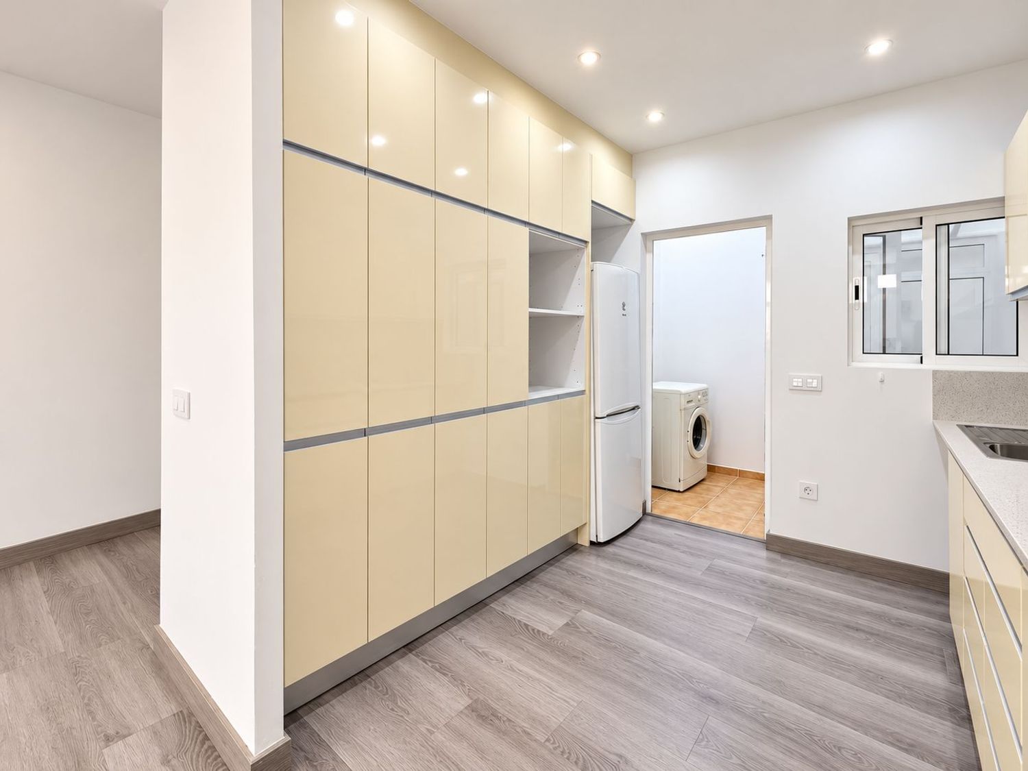 Piso en Calle Mariucha, 141, Schamann - Rehoyas - Foto 4