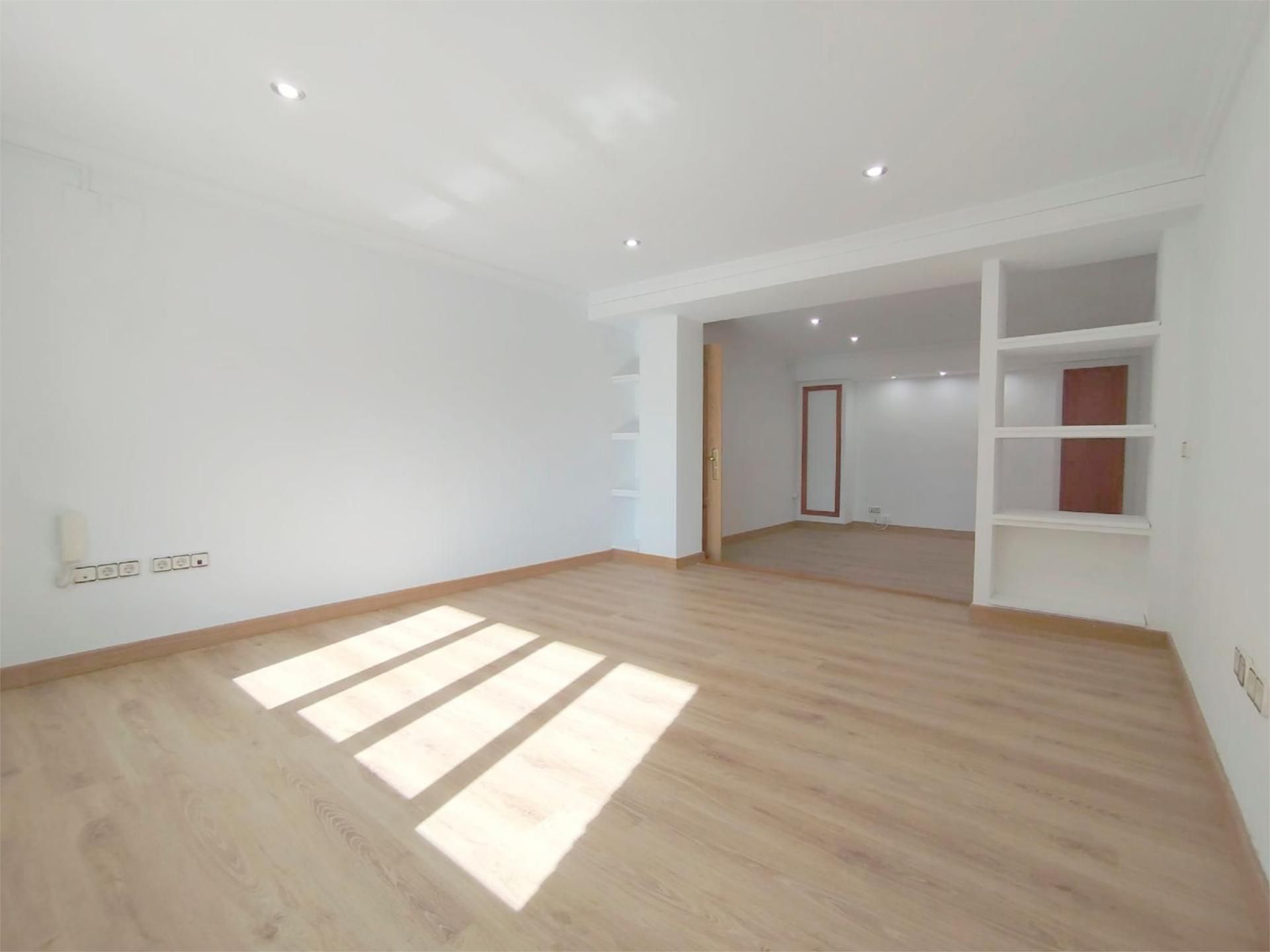 Piso en  Campo del Príncipe 15 - Foto 2