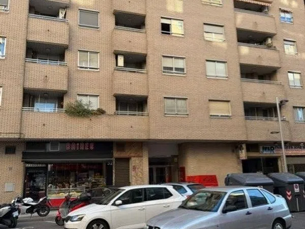 Piso en calle del Monasterio de Samos, 28