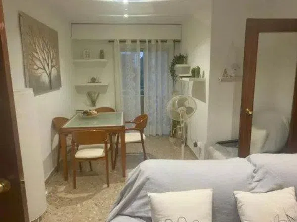 Piso en Calle del Poeta Mas i Ros, Ciutat Jardí - Foto 1
