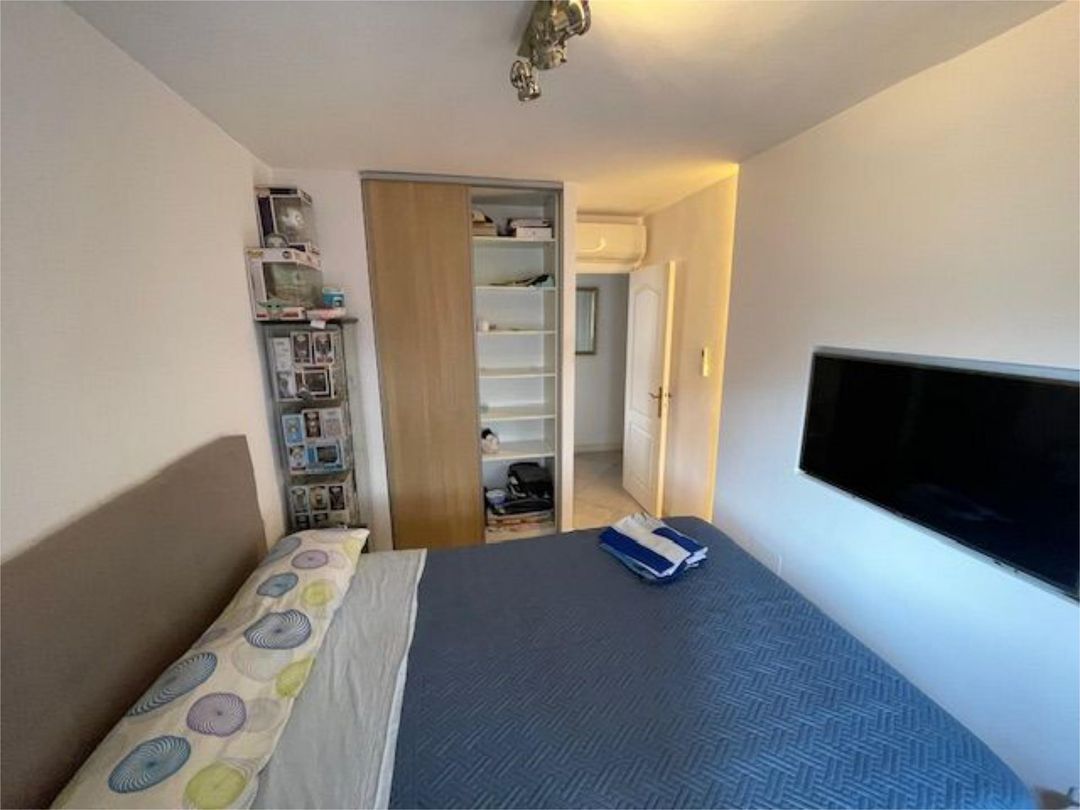 Piso en  Carrer d'Albacete 15 - Foto 3