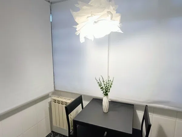 Piso en Gonzalo de Berceo, 4 - Foto 3