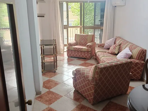 Piso en avenida de los Almogávares, 28 - Foto 1