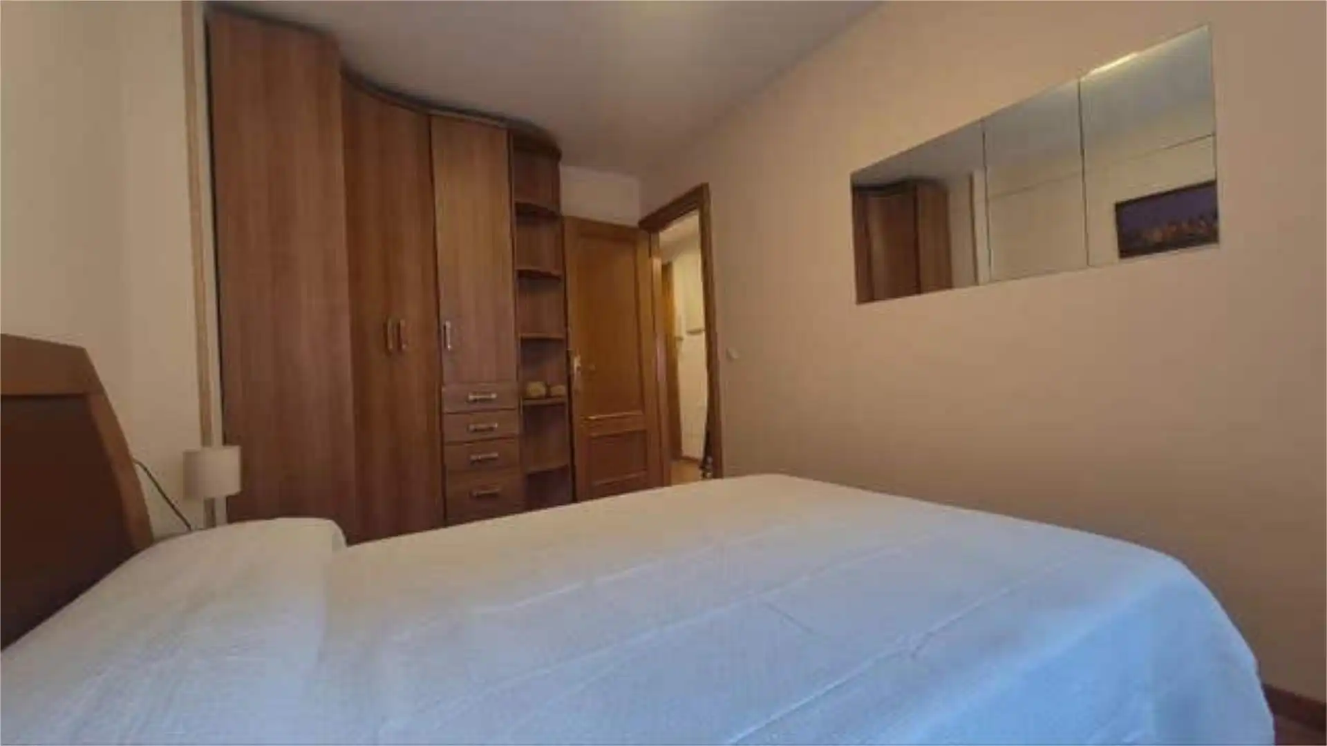 Piso en El Llano - Foto 5