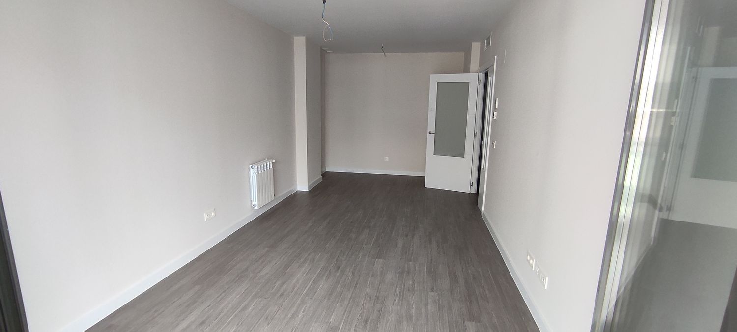 Piso en Calle Luis García Berlanga, 1 - Foto 2