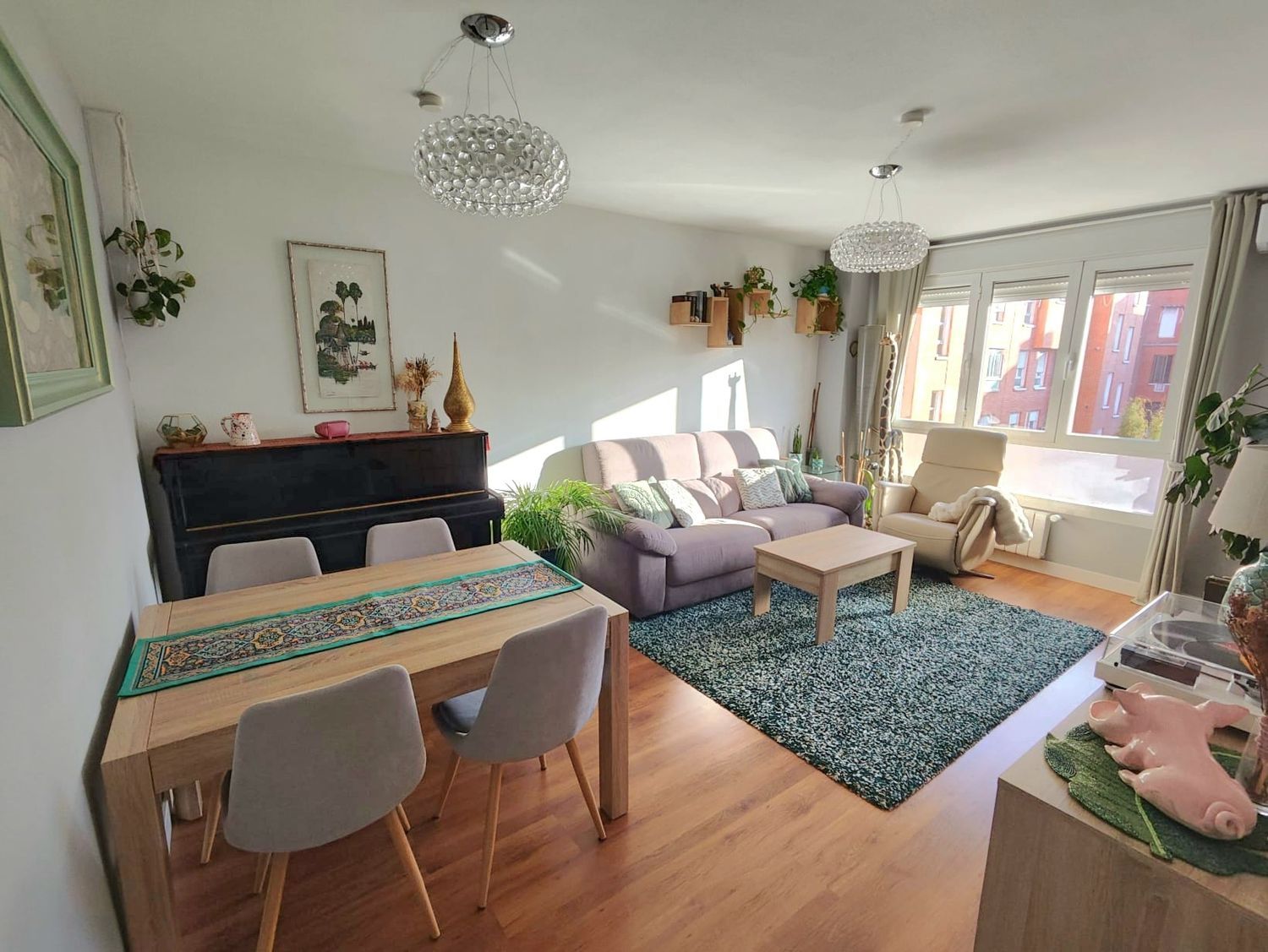 Piso en avenida de Pablo Neruda, 89