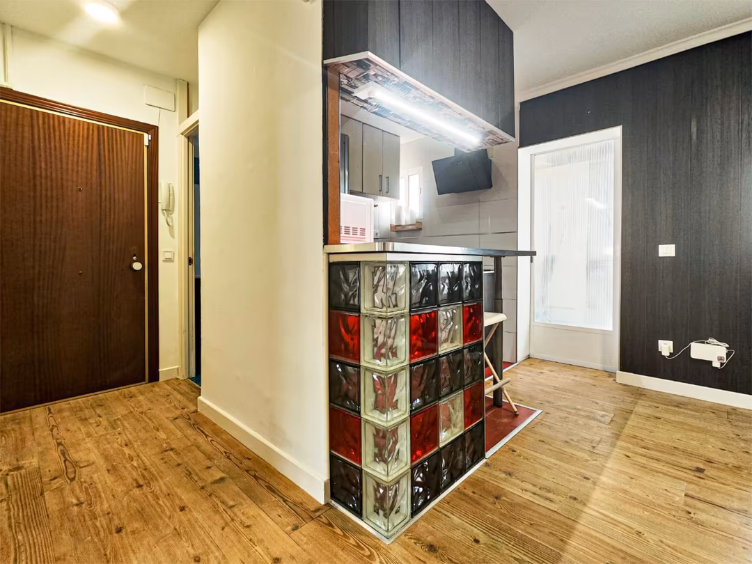 Piso en  Calle Almuradiel 299