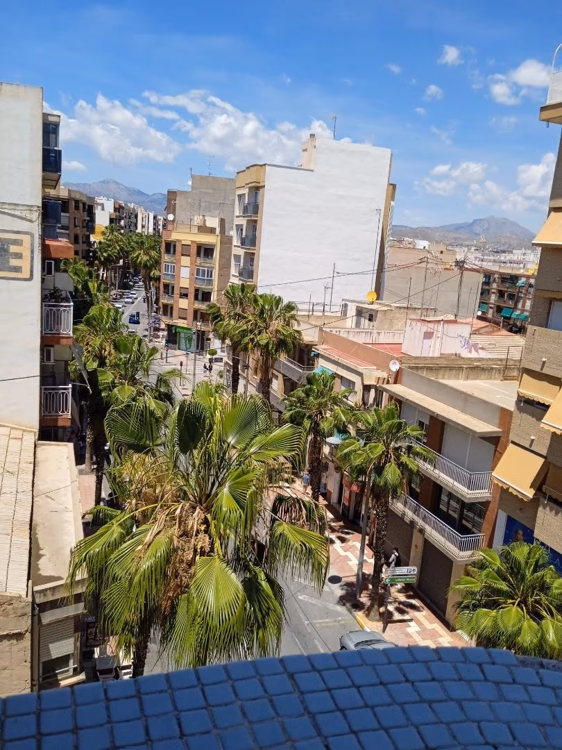 Piso en  Carrer Alicante 24