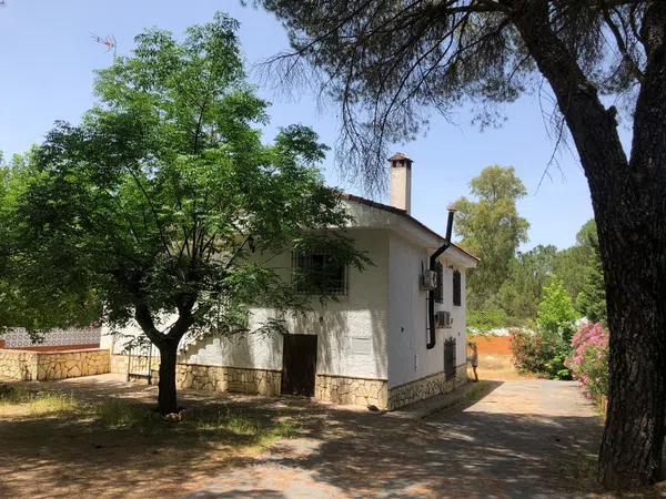 Casa rural en Avenida las Palomas, 14 - Foto 1