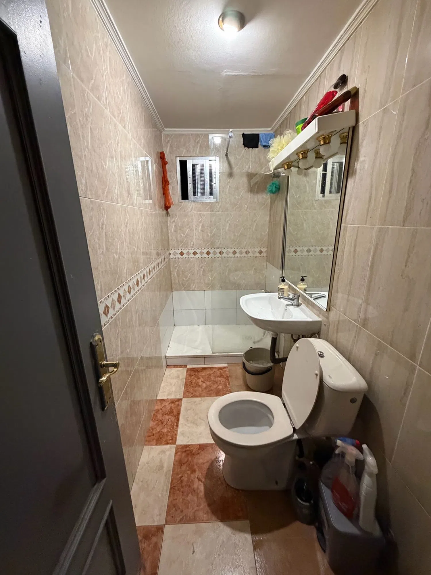 Piso en calle de Rocafort, 35 - Foto 1