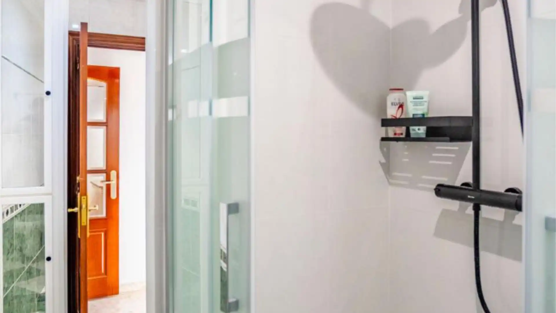 Piso en  Calle Virgen de las Torres 12 - Foto 19