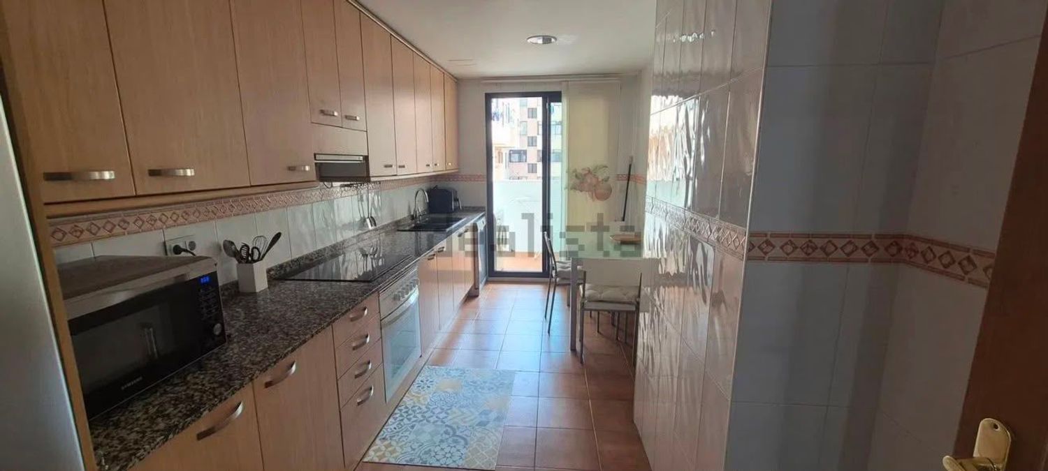 Piso en Calle del Pintor Ferrer Calatayud, L'Illa Perduda - Foto 4