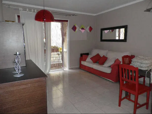 Piso en calle Carmen Monteverde, 2