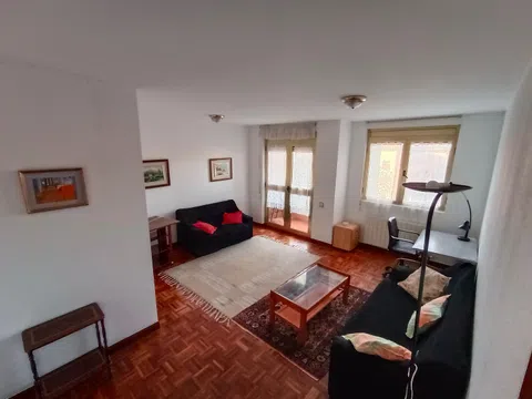 Piso en avenida de los Castros, 57