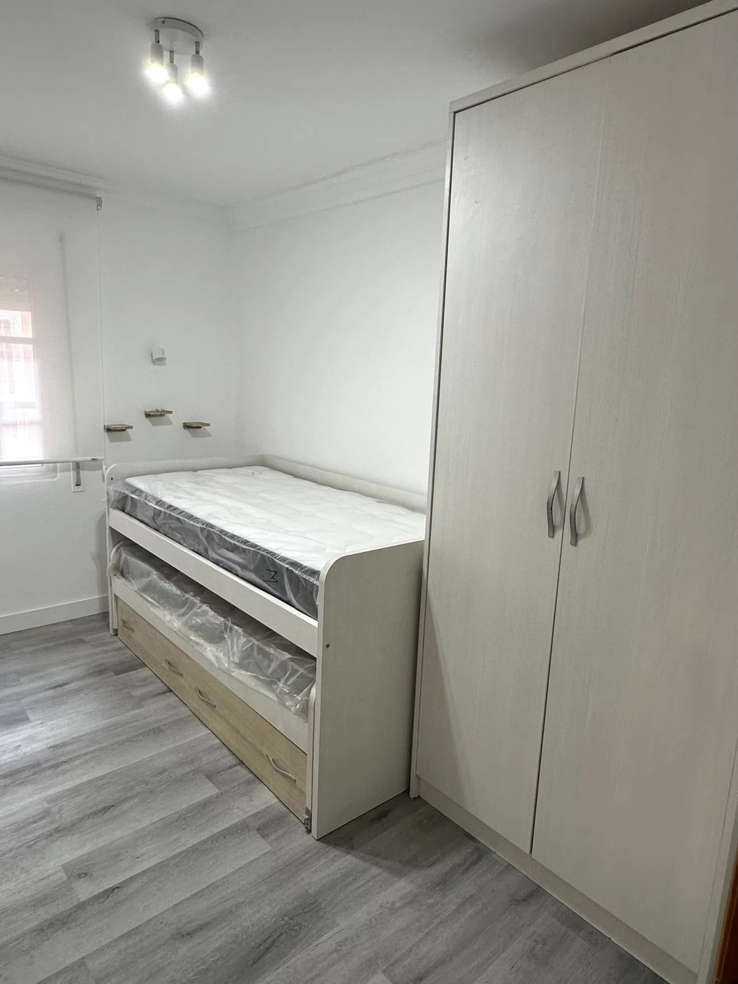 Piso en calle Conde de Cienfuegos, 1 - Foto 7