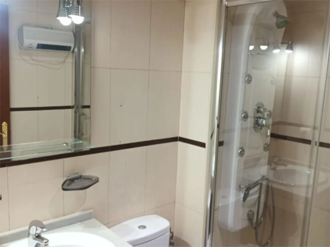 Piso en  Calle Santas Flora y María 18 - Foto 5