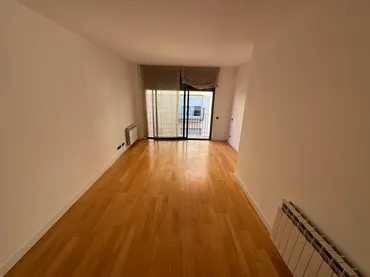 Piso en  Carrer de los Castillejos - Foto 3