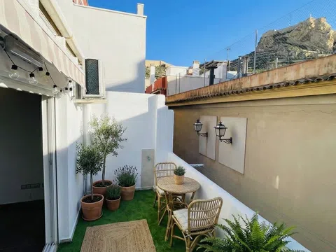 Ático en calle Cienfuegos, 10 - Foto 1