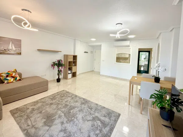 Piso en Avenida de Ibiza, 24, Lomas de Campoamor - Foto 10