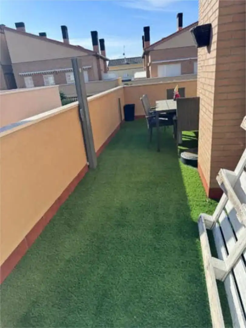 Ático en Urbanización Villa de Nafar - Foto 9