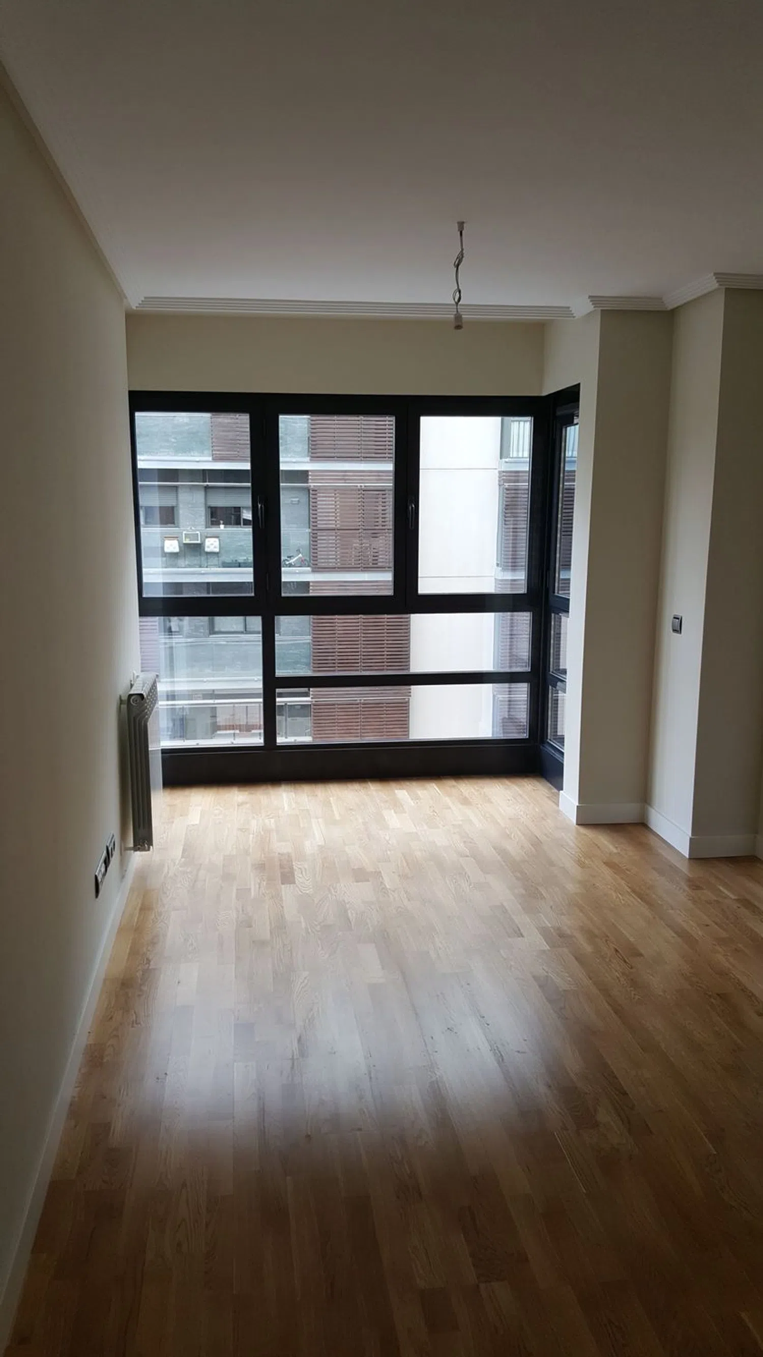 Piso en calle Rabanal del Camino, 13 - Foto 1