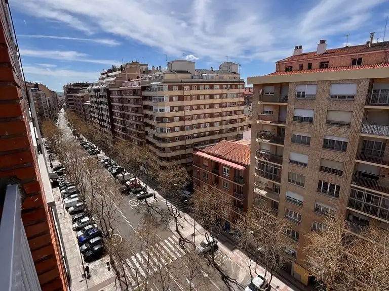 Piso en  Avenida de las Tres Cruces 28 - Foto 19